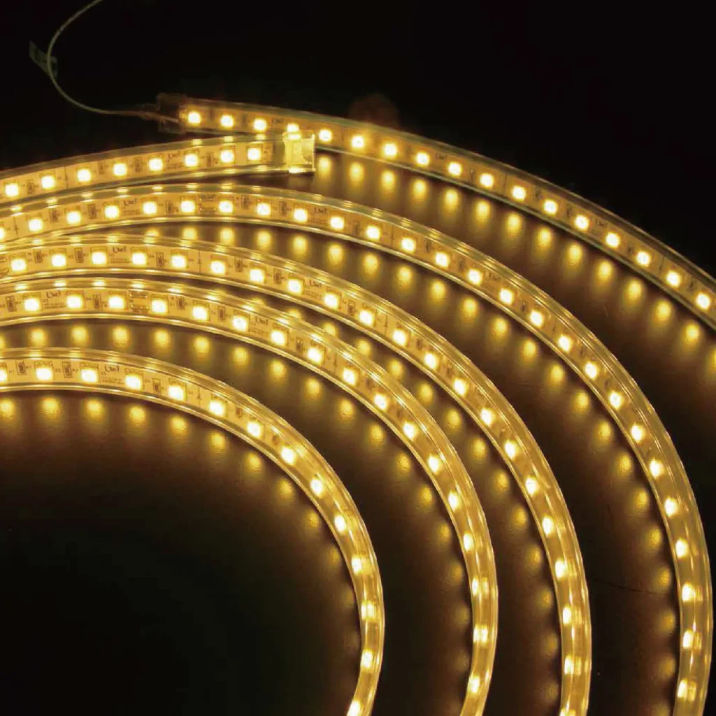Flexible LED rope light for decorative and architectural lighting
